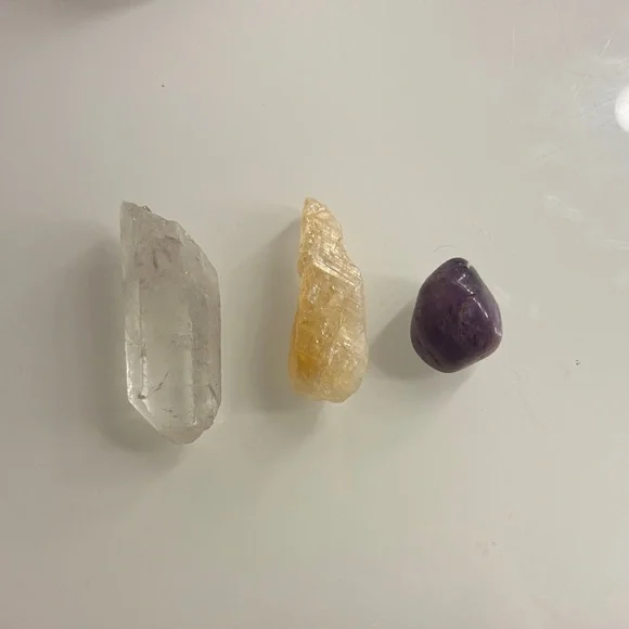 Assorted Gemstone Crystal Bundle - Picture 3 of 3